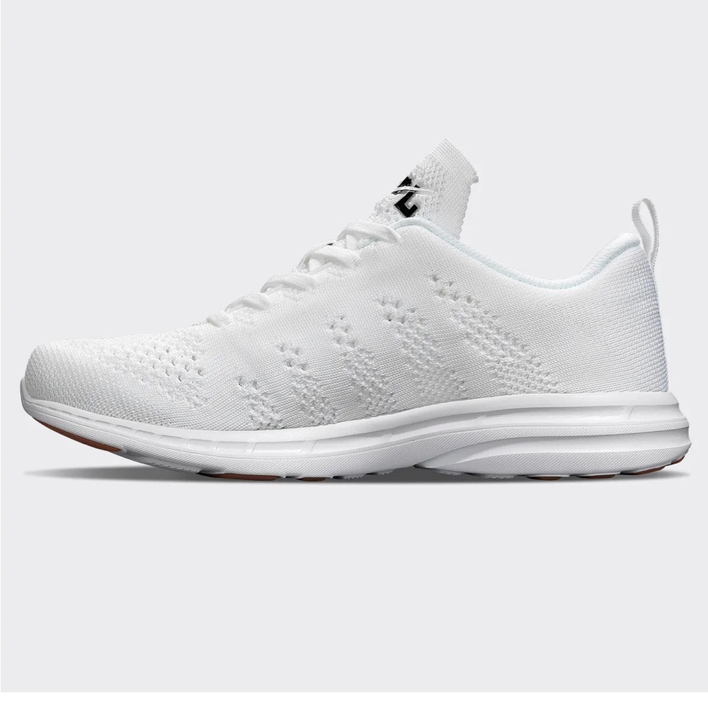 APL women’s Techloom pro size 11, Men sz 7.5 LIKE NEW!!!